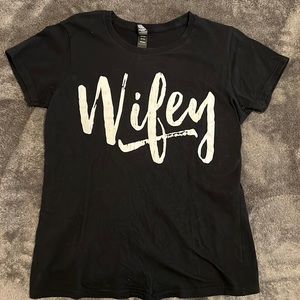 Women’s fitted T-shirt